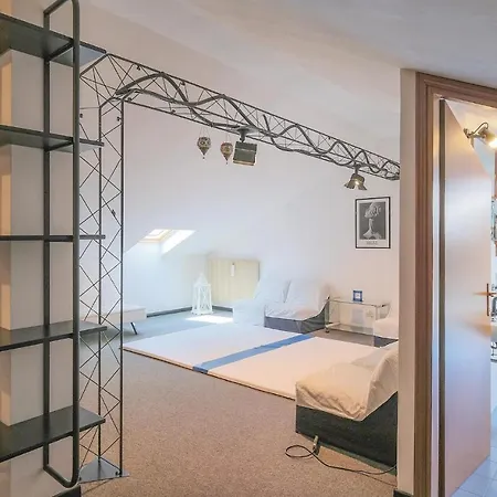 Golf Apartment